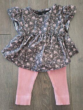 Jamie Kay Outfit